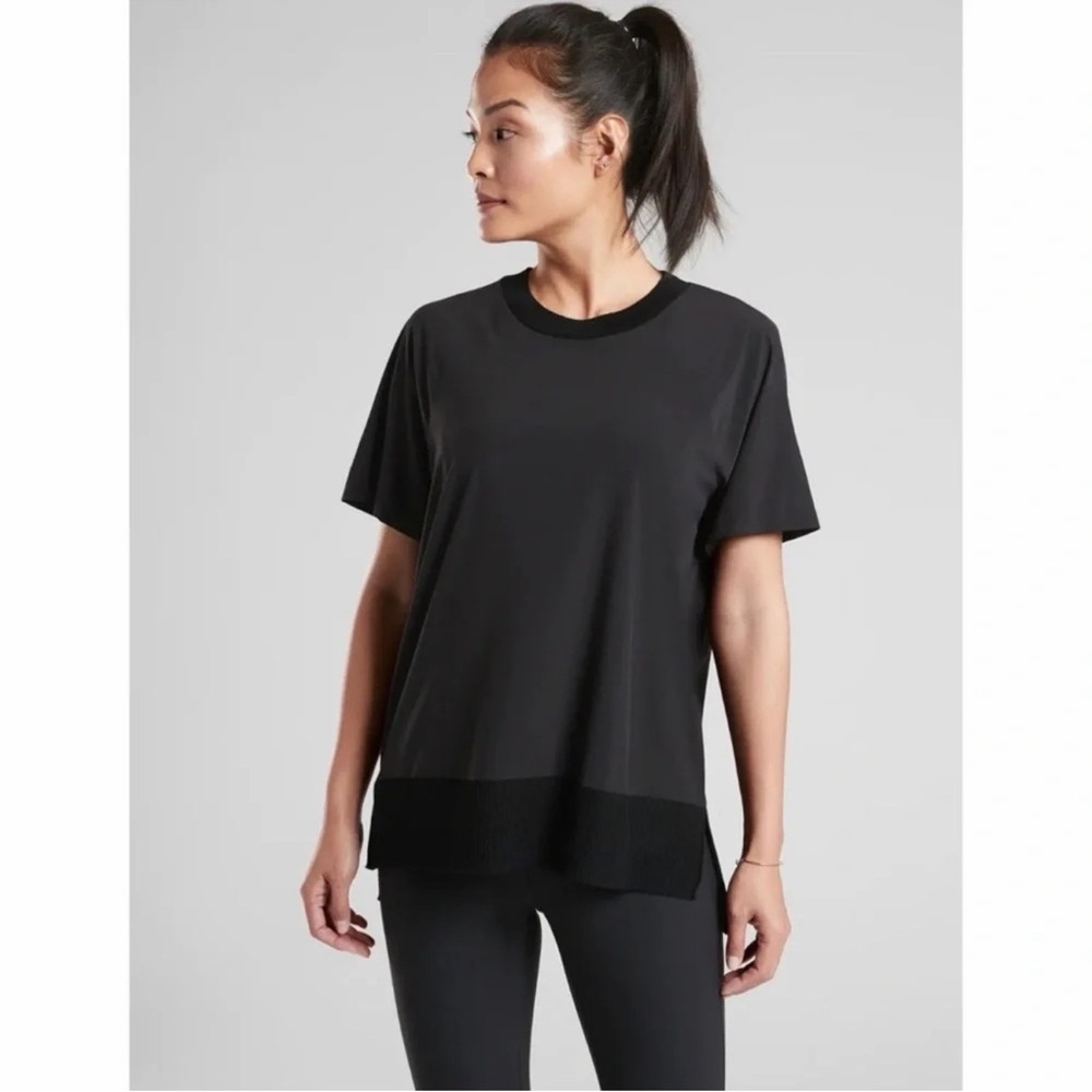 Athleta Zephyr Cropped Lightweight Loose Short Sleeve Ribbed Shirt Black Small - Picture 2 of 15